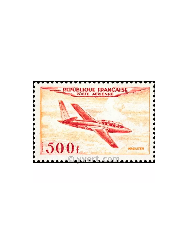 n° 32 - Timbre France Poste aérienne