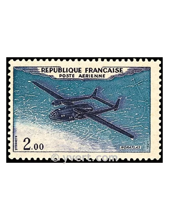 n° 38 - Timbre France Poste aérienne