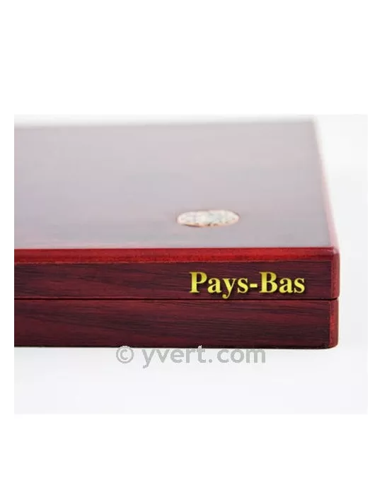 ETIQUETTE : PAYS BAS