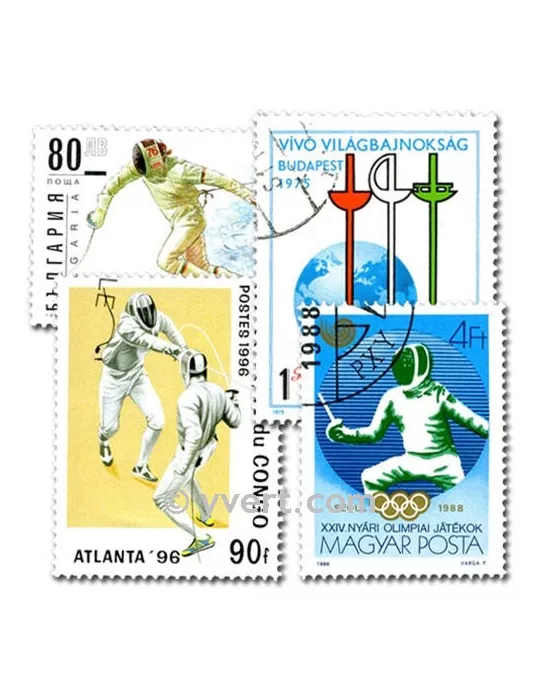 ESCRIME : pochette de 50 timbres (Oblitérés)