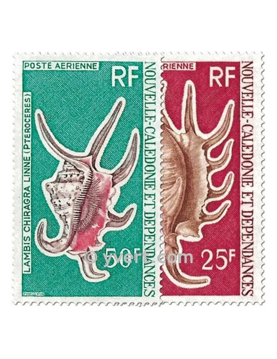 n° 129/130 - Timbre Nelle-Calédonie Poste aérienne
