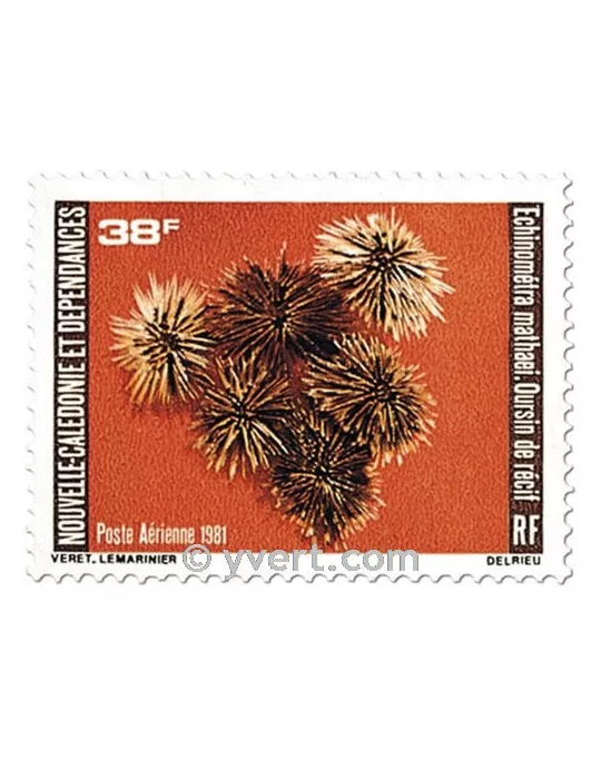 n° 215/216 - Timbre Nelle-Calédonie Poste aérienne