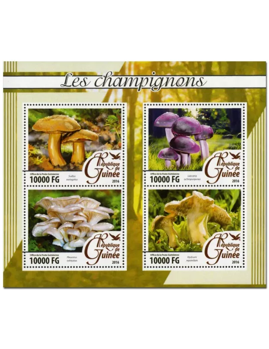 n° 8261 : Timbre GUINÉE Poste