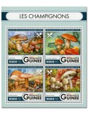 n° 8433 : Timbre GUINÉE Poste