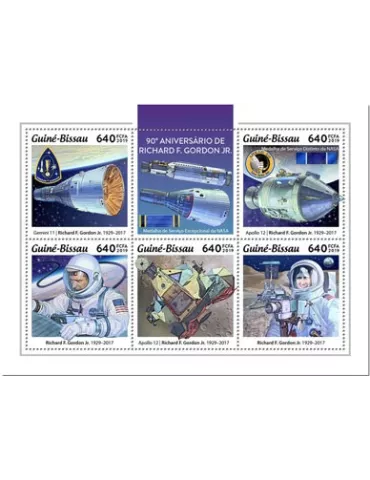 n° 8231/8235 - Timbre GUINEE-BISSAU Poste