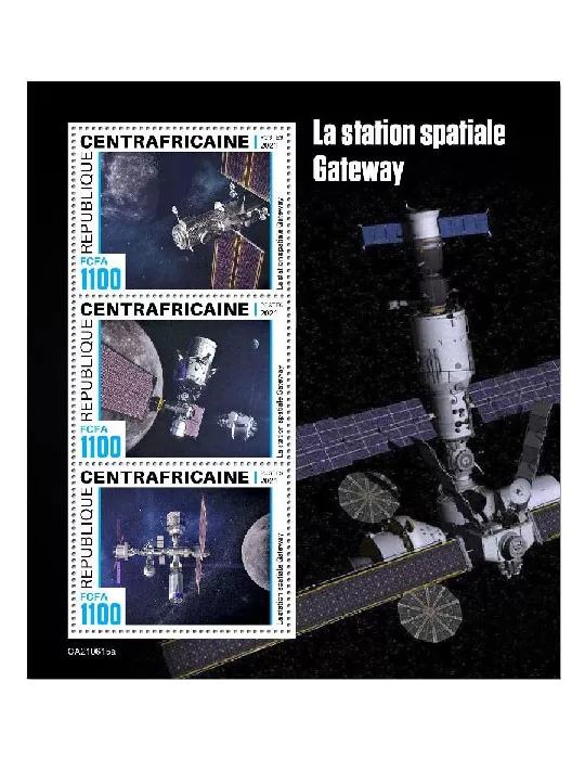 n° 8348/8350 - Timbre CENTRAFRIQUE Poste