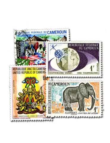 CAMEROUN : pochette de 50 timbres (Oblitérés)