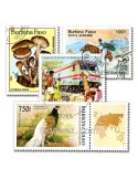 BURKINA FASO : pochette de 50 timbres (Oblitérés)