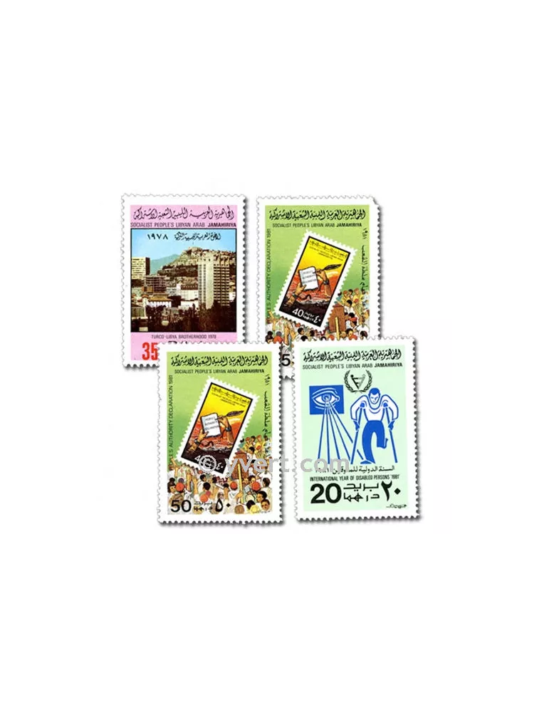 LIBYE : pochette de 50 timbres (Oblitérés)