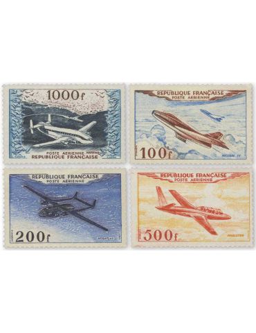 n° 30/33 - Timbre FRANCE Poste Aerienne