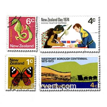 NOUVELLE ZELANDE : pochette de 500 timbres (Oblitérés)